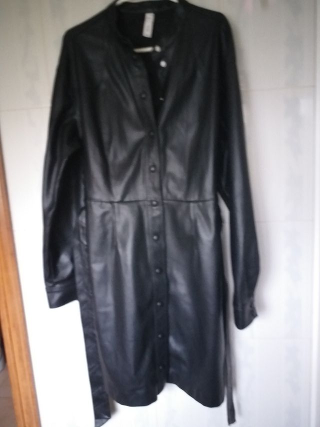 Vestido camisero polipiel