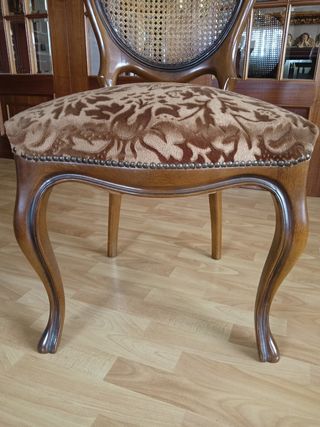 Mueble de salón,vitrina y mesa + 6sillas