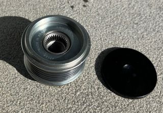 HELLA 9XU 358 03804 Rueda libre alternador 