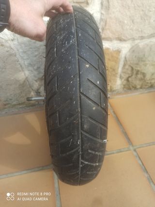 Rueda xmax 250