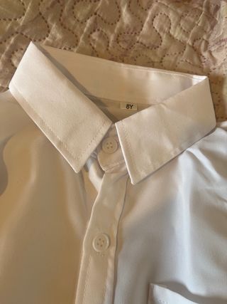 Camisa blanca infantil