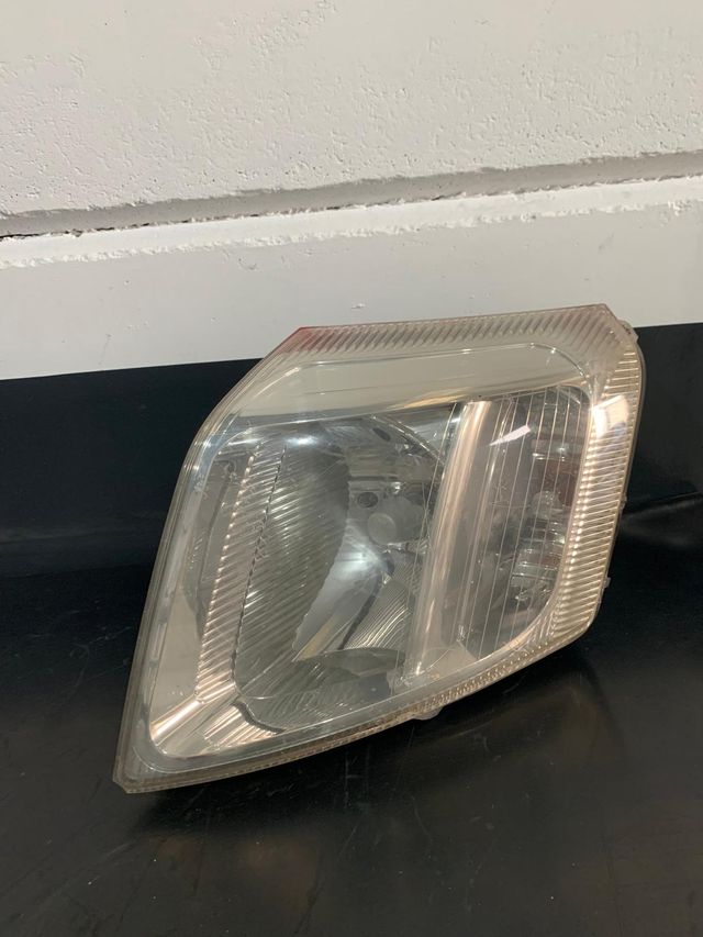 FARO DELANTERO IZQUIERDO CITROEN C2 AÑO 2004