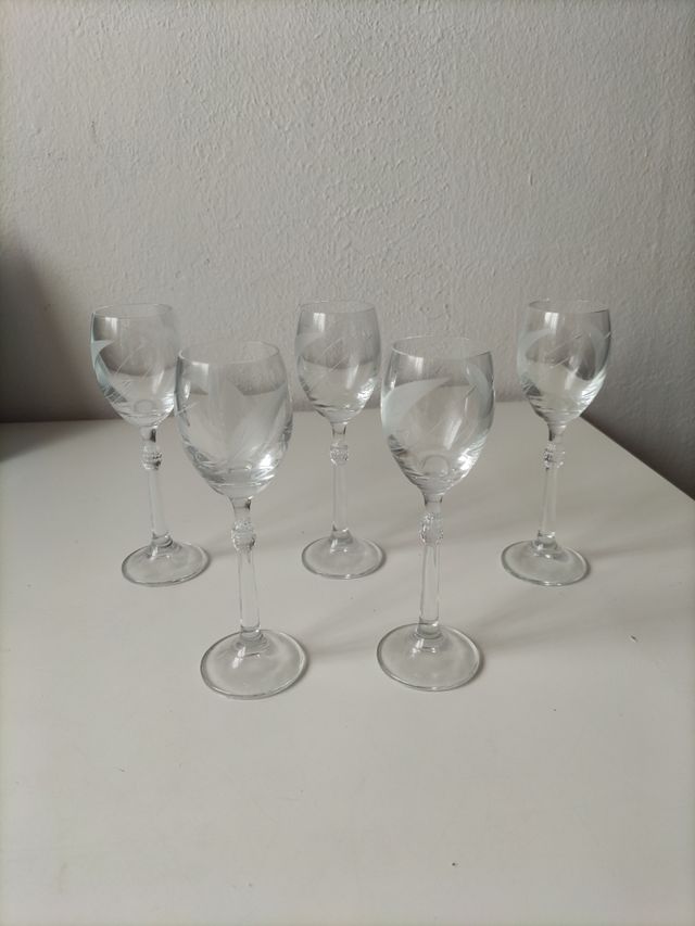 5 copas de cristal