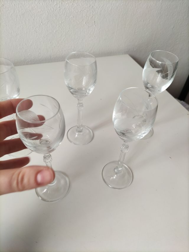 5 copas de cristal