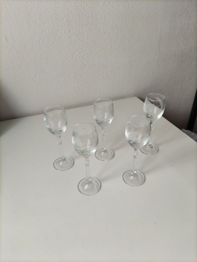 5 copas de cristal