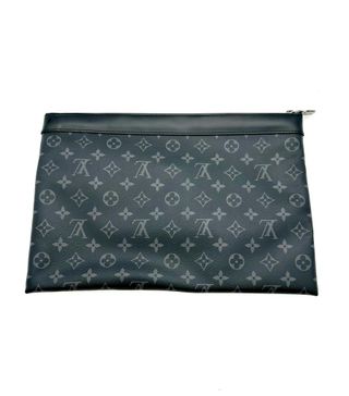 Louis Vuitton – Clutch