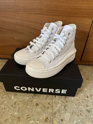 Converse blancas