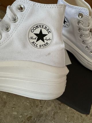 Converse blancas