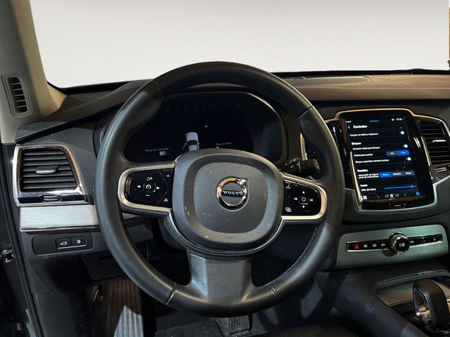Volvo XC90 Core Recharge Plug-In Hybrid AWD