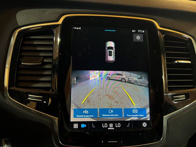 Volvo XC90 Core Recharge Plug-In Hybrid AWD