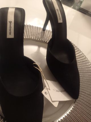 Zapatos Mule negros.37