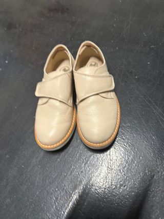 Zapatos comunión beige