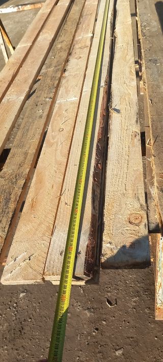 Tablas para bricolaje o usos varios.