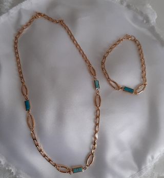 Lote de gargantilla y pulsera chapadas