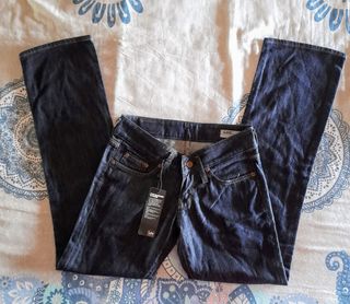 Lee jeans vintage slim bootcup W26 L31 o 34.NUEVO
