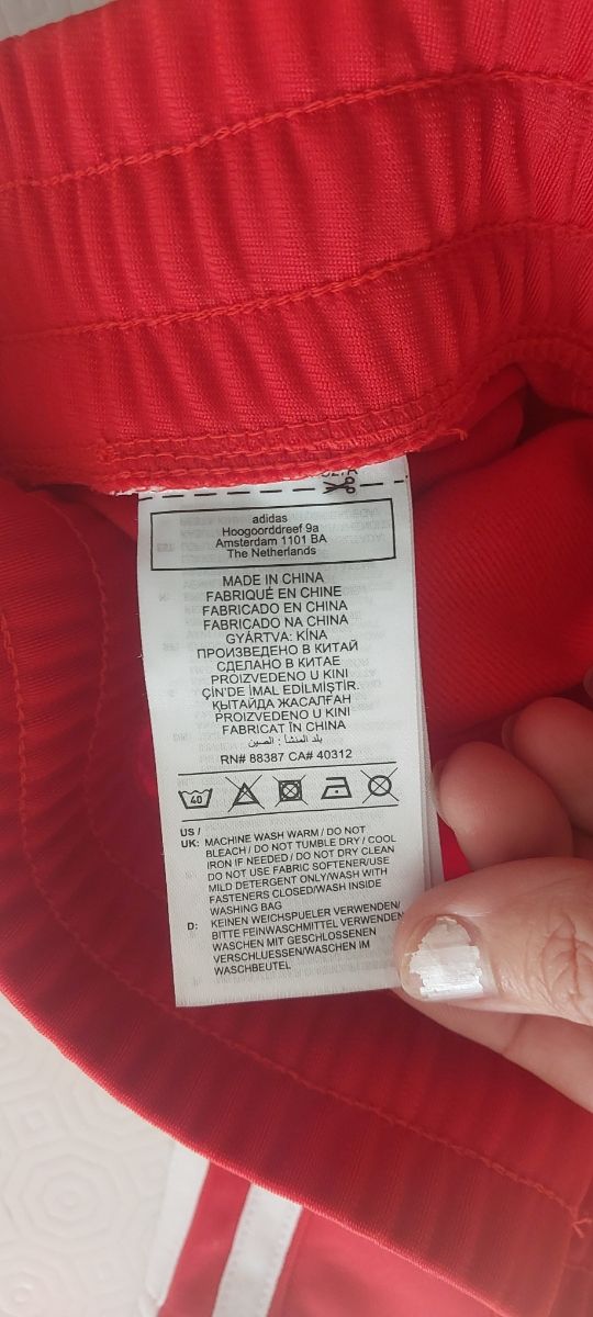 Pantalón de chandal Adidas rojo