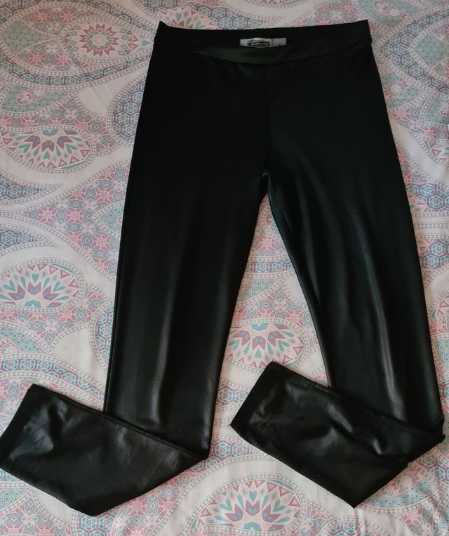 Leggings negros efecto vinilo