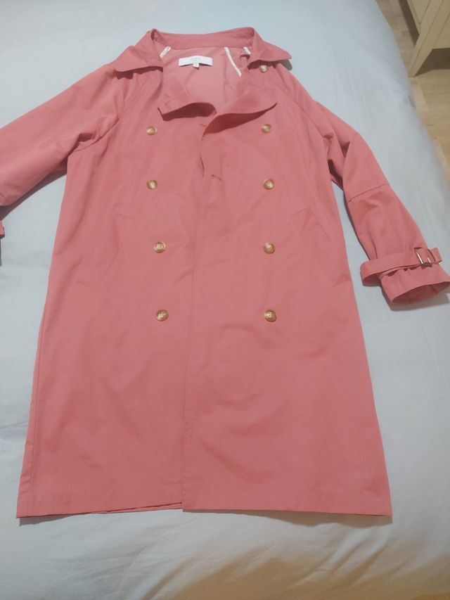 Gabardina rosa. 40