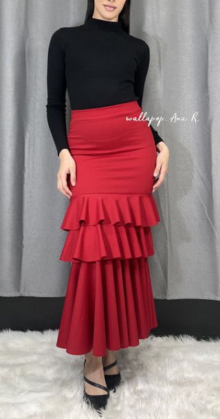 Falda roja de flamenca con volantes 38/40 feria