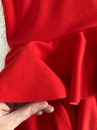 Falda roja de flamenca con volantes 38/40 feria