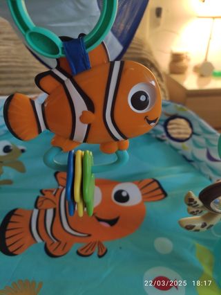 Manta estimulación bebé de Nemo