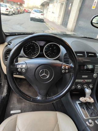 Mercedes-Benz SLK 2005