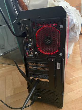 Ordenador Gaming i7 8700K + GTX 1070 + 48GB DDR4