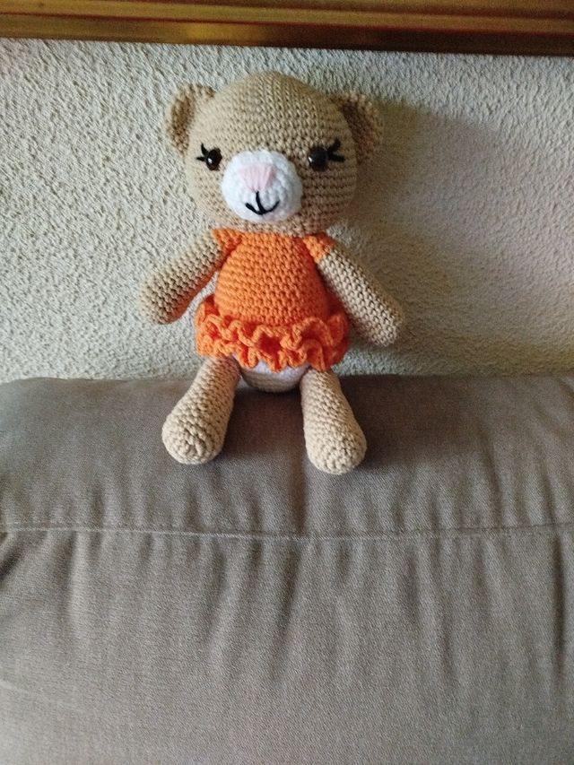 MUÑECO AMIGURUMI, POLLITO