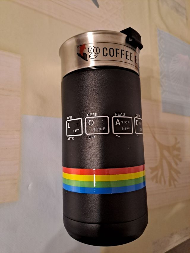 Taza termo spectrum retro games