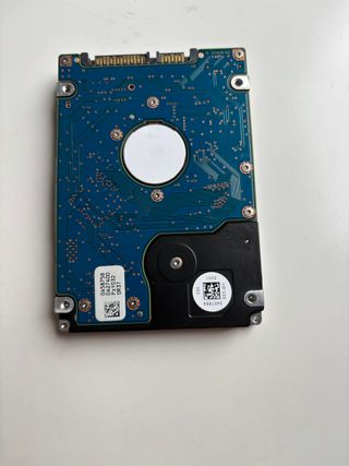 Disco duro interno Hitachi 320Gb de 2,5 pulgadas