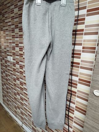 Pantalón Levis nuevo 