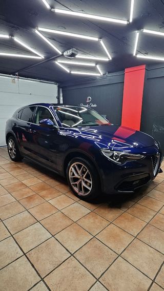 Alfa Romeo Stelvio 2019