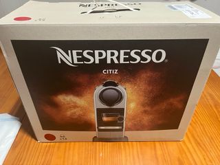 Maquina nova de café Nespresso Citiz