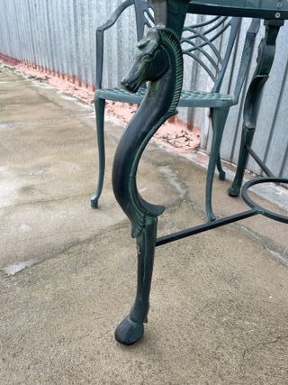 ✅mesa forja y dos sillas