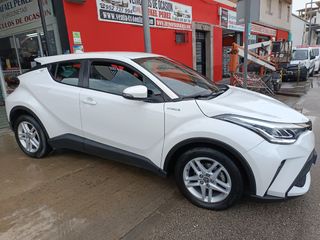 Toyota C-HR 2022 híbrido!!