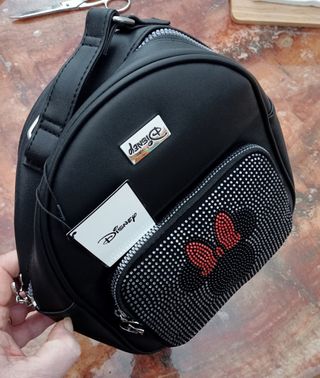 Mochila vestir Disney. Sin estrenar