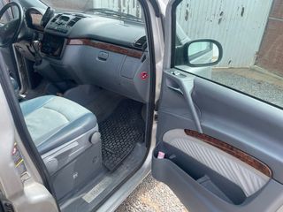Mercedes-Benz Viano 2003
