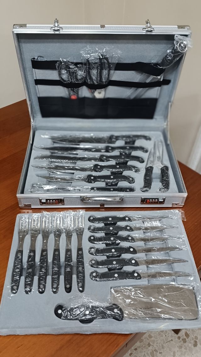 Maletin set utensilios barbacoa