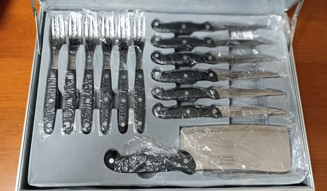 Maletin set utensilios barbacoa