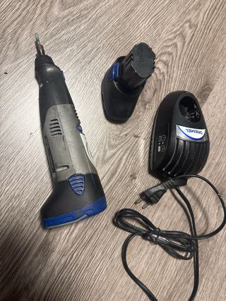 Dremel 800 + 2 baterias