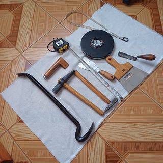 HERRAMIENTA DE ALBAÑIL