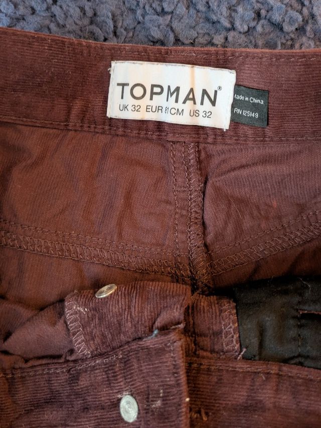 TOP MAN >> SHORTS >> PANA >> 10euros