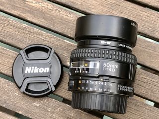 Objetivo  Nikkor 50mm. f:1,4 AF D