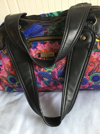 Bolso Desigual como NUEVO