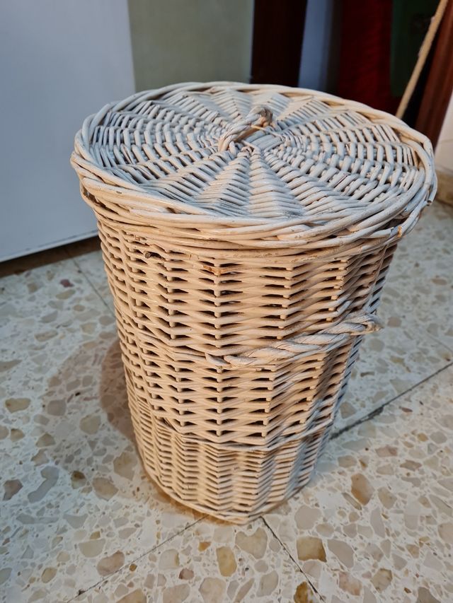 Cesto de mimbre