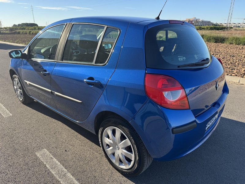 Renault Clio 2008, foto 3