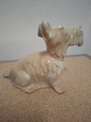 Figura porcelana