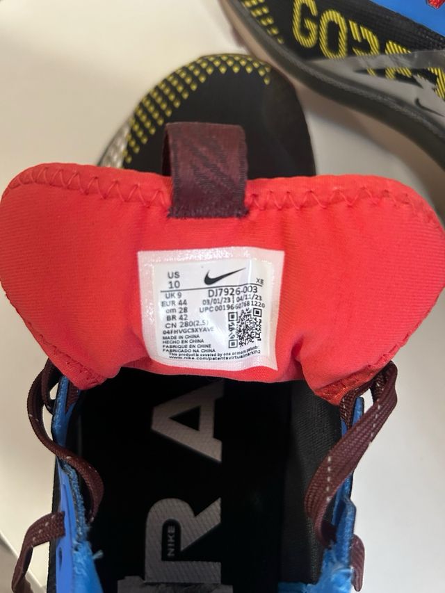 Scarpe Nike originali, si adattano alla taglia 43!!