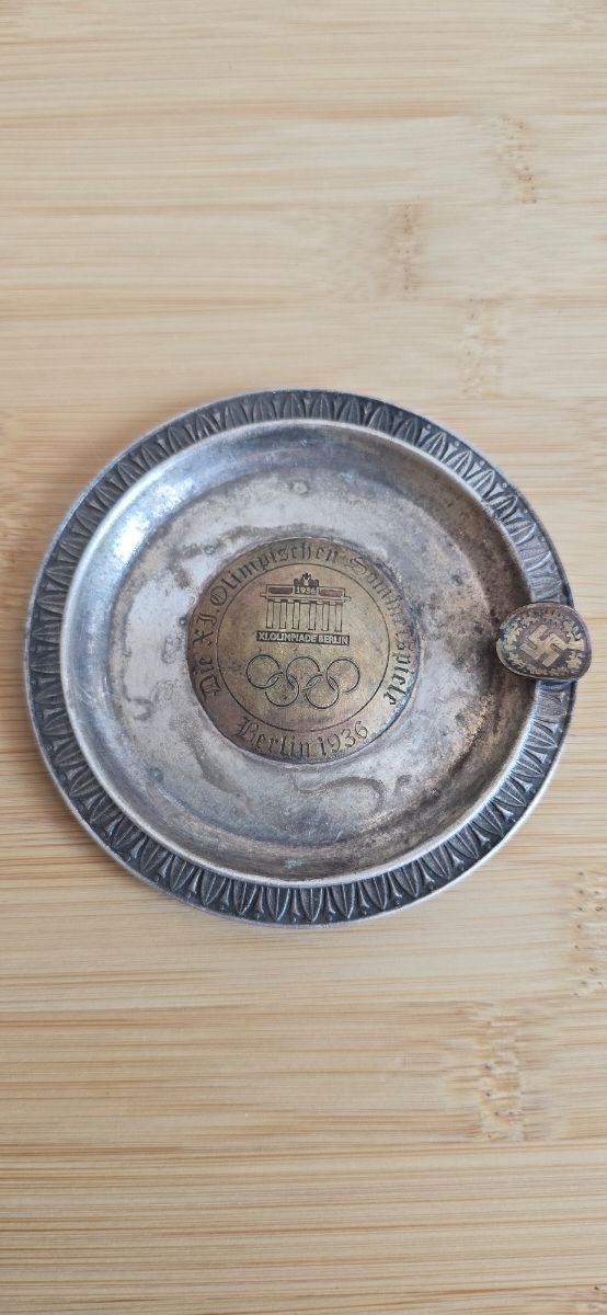 Antiguo cenicero JJOO Berlin 1936