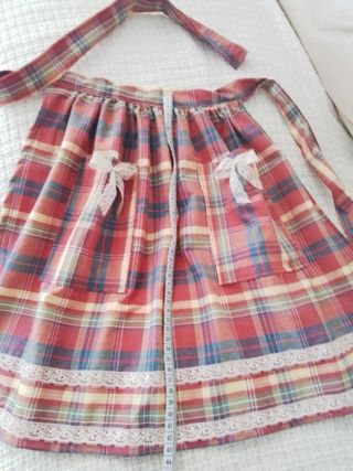 Traje DELANTAL, baturra, aldeana,  niña